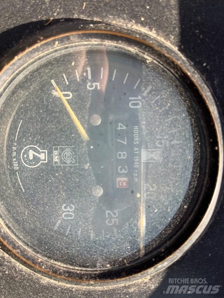 Volvo BM 2200 Τρακτέρ