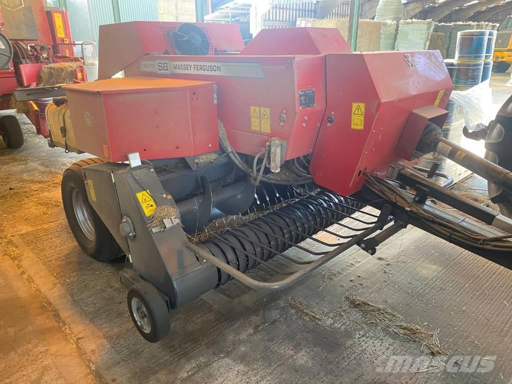Massey Ferguson 1842 Πρέσες τετράγωνων δεμάτων