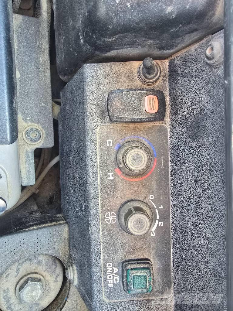 Komatsu PC 55 MR Εκσκαφάκι (διαβολάκι) < 7t