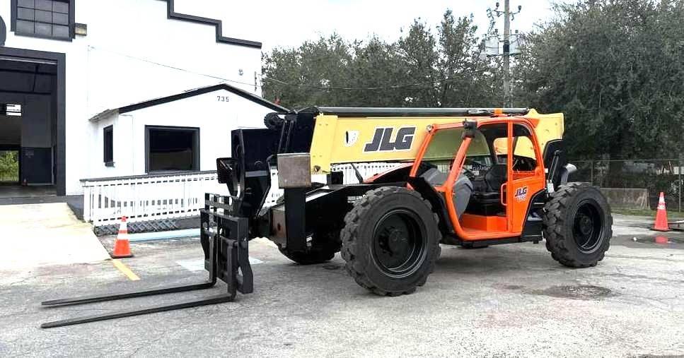 JLG 1255 Τηλεσκοπικοί ανυψωτές