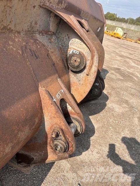 Volvo L 220 E BUCKET Κουβάδες