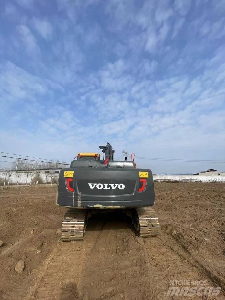 Volvo EC210D Εκσκαφείς με ερπύστριες