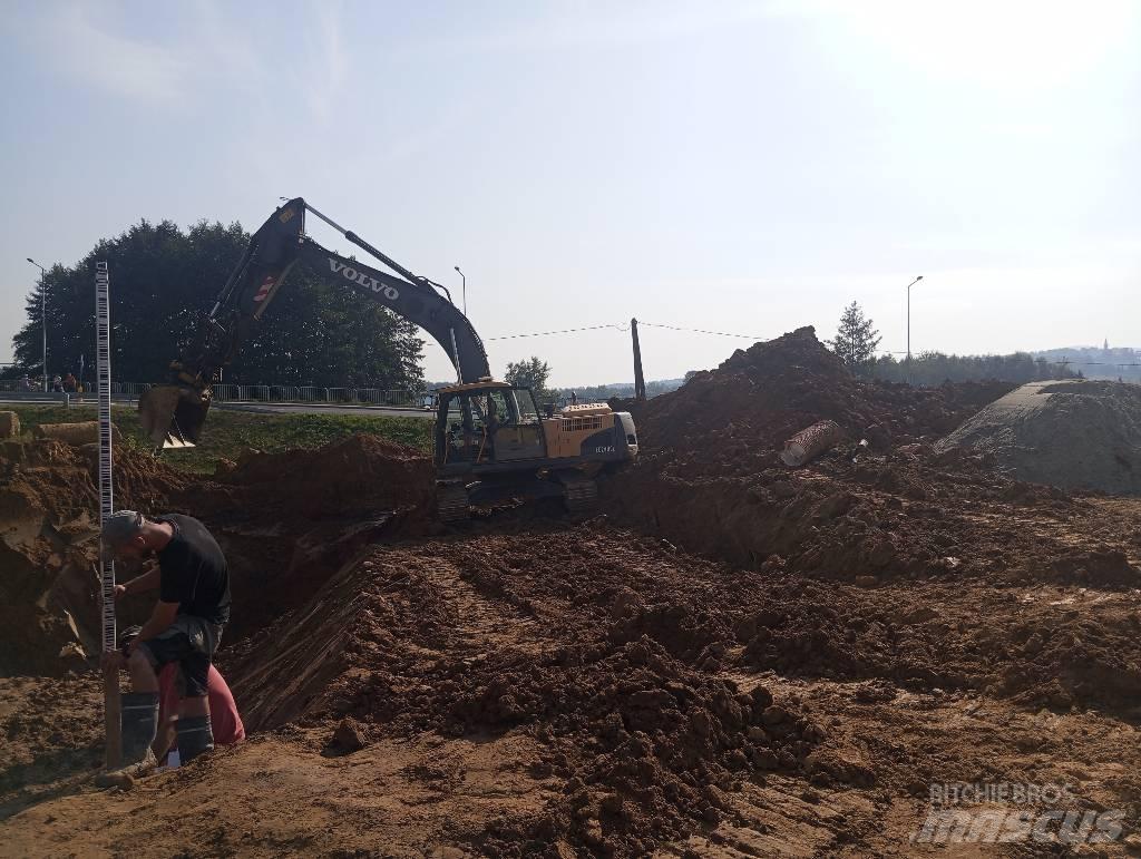 Volvo EC 240 C L Εκσκαφείς με ερπύστριες