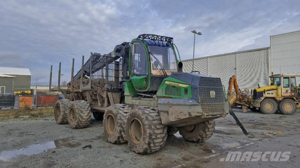 John Deere 1010G Μεταφορείς ξυλείας