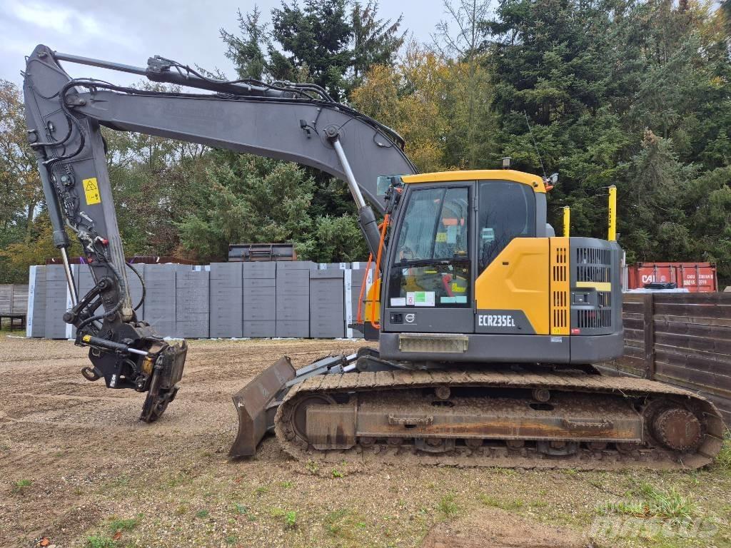 Volvo ECR235EL Εκσκαφείς με ερπύστριες