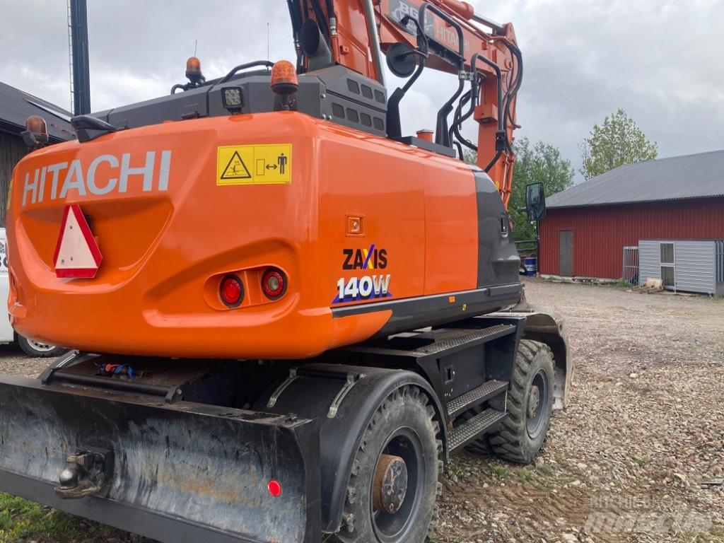 Hitachi 140w Εκσκαφείς με τροχούς - λάστιχα