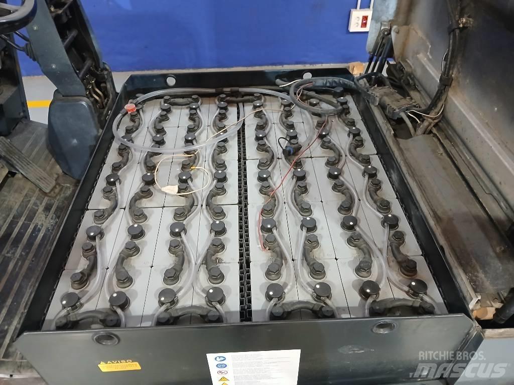 Nissan GQ02 L 30 CU Ηλεκτρικά περονοφόρα ανυψωτικά κλαρκ