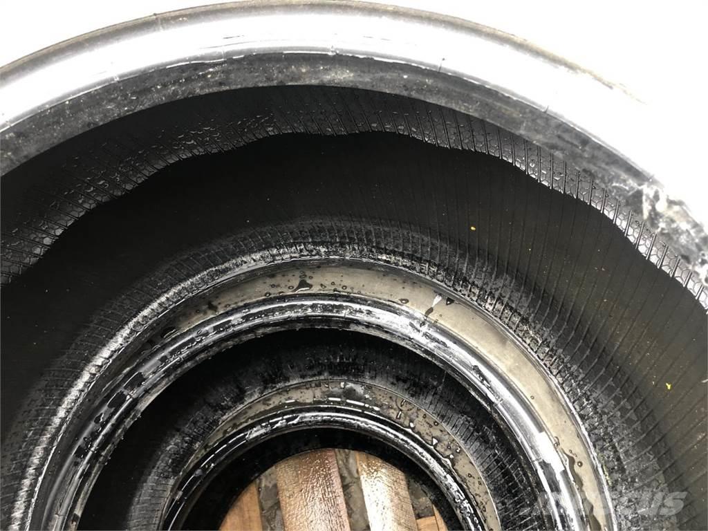  Øvrige ØVRIGE Ελαστικά και ζάντες