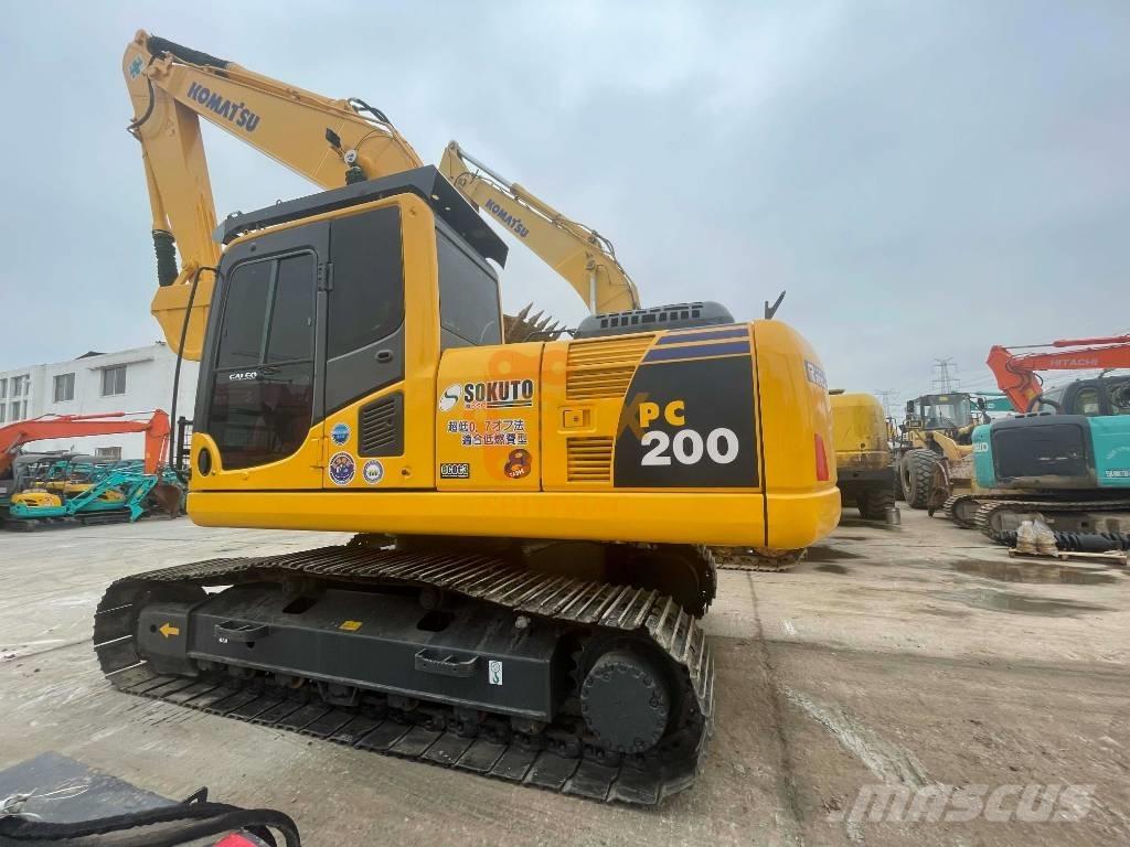 Komatsu PC 200-8 Εκσκαφείς με ερπύστριες