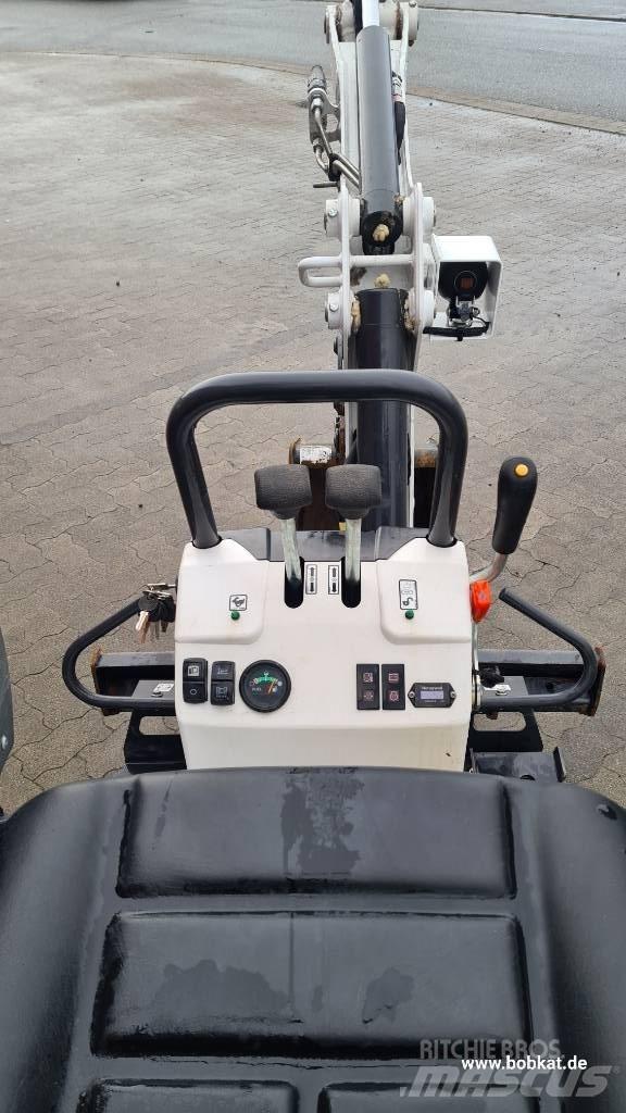 Bobcat E 10 Εκσκαφάκι (διαβολάκι) < 7t