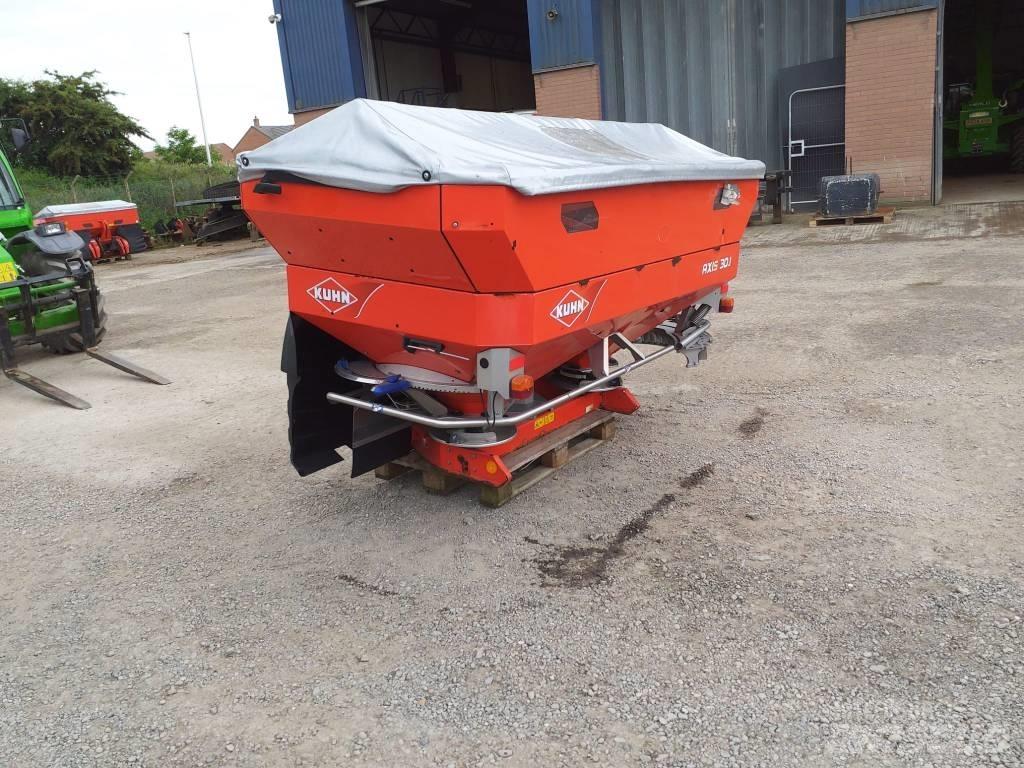Kuhn Axis 30.1Q Διαστρωτήρες ανοργάνων