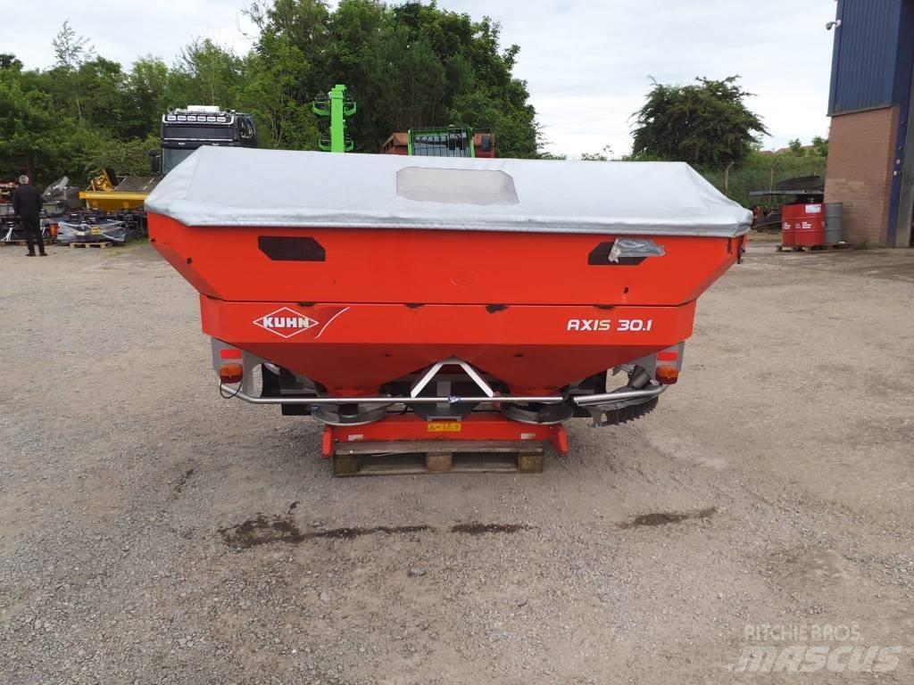 Kuhn Axis 30.1Q Διαστρωτήρες ανοργάνων