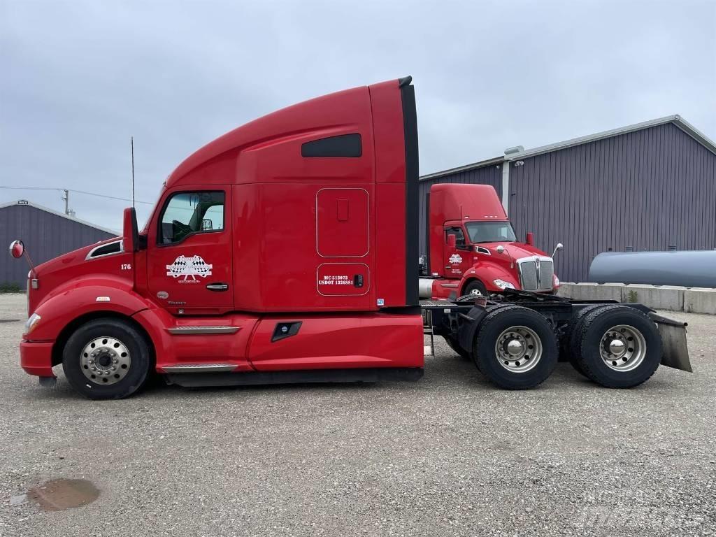 Kenworth T 680 Τράκτορες