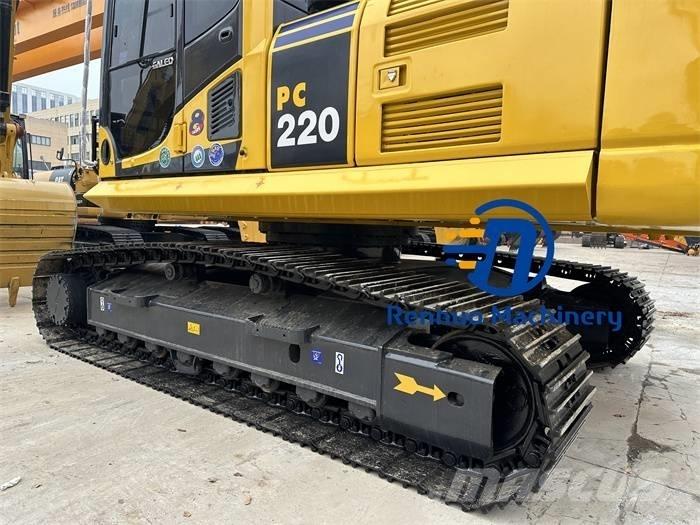 Komatsu PC 220-8 Εκσκαφείς με ερπύστριες
