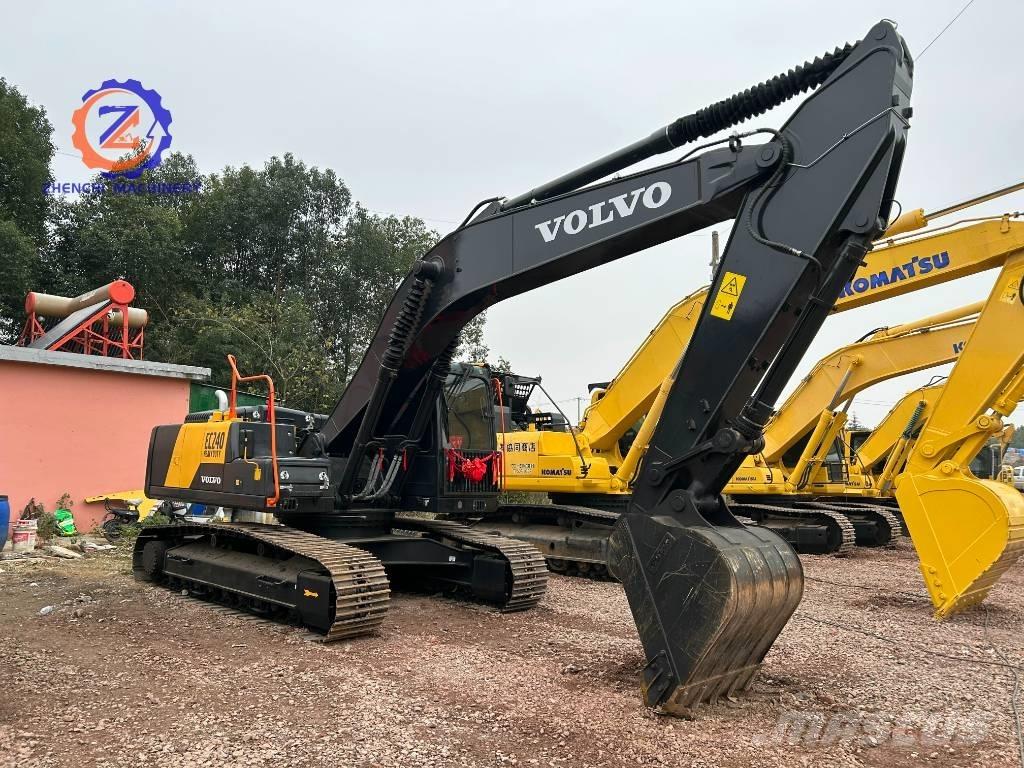 Volvo EC 240 Εκσκαφείς με ερπύστριες