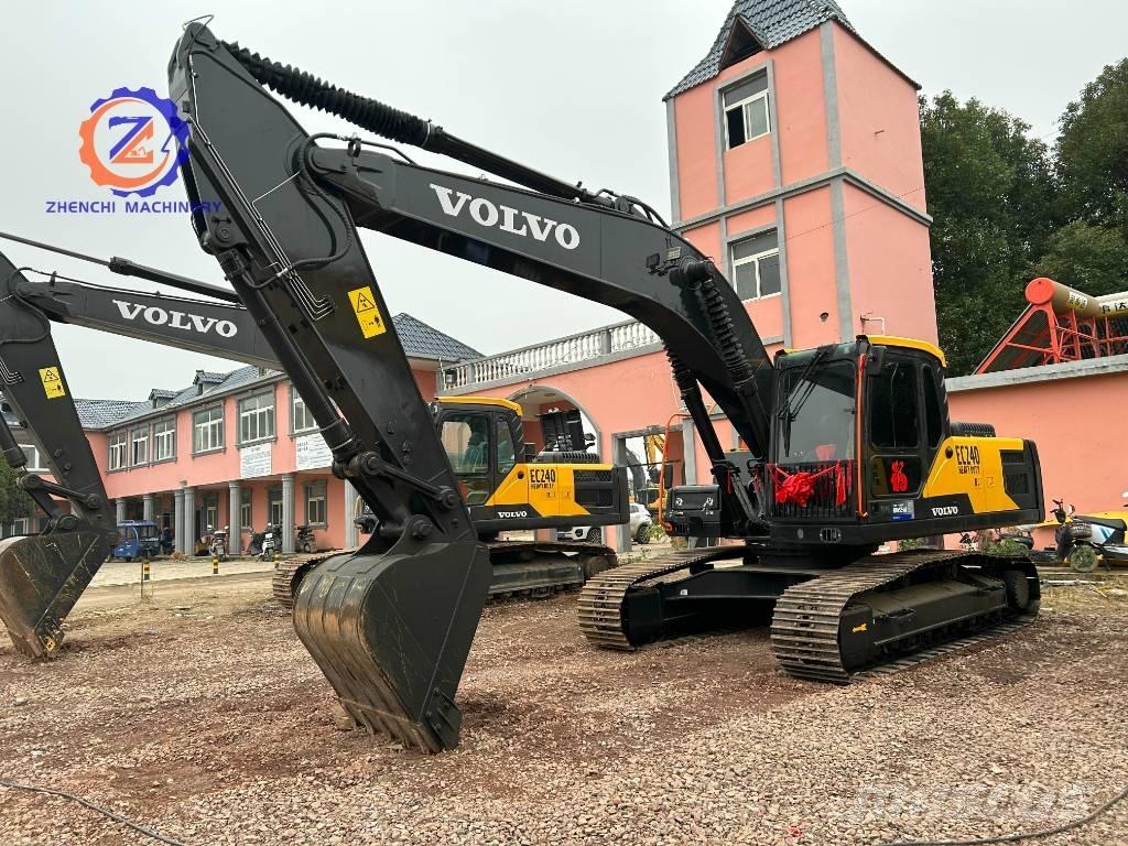Volvo EC 240 Εκσκαφείς με ερπύστριες