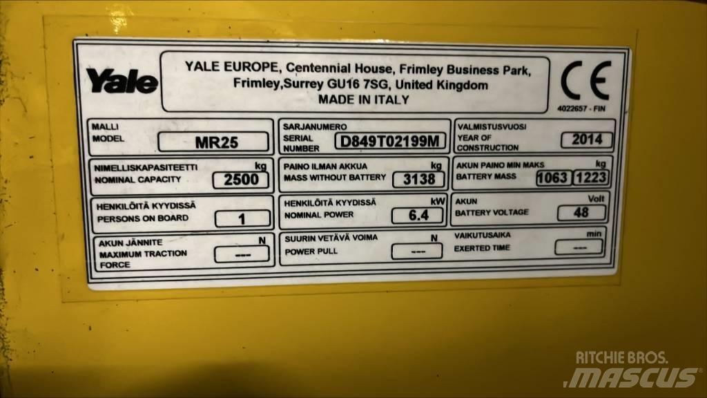 Yale MR25 Ανυψωτικά στενών δρόμων