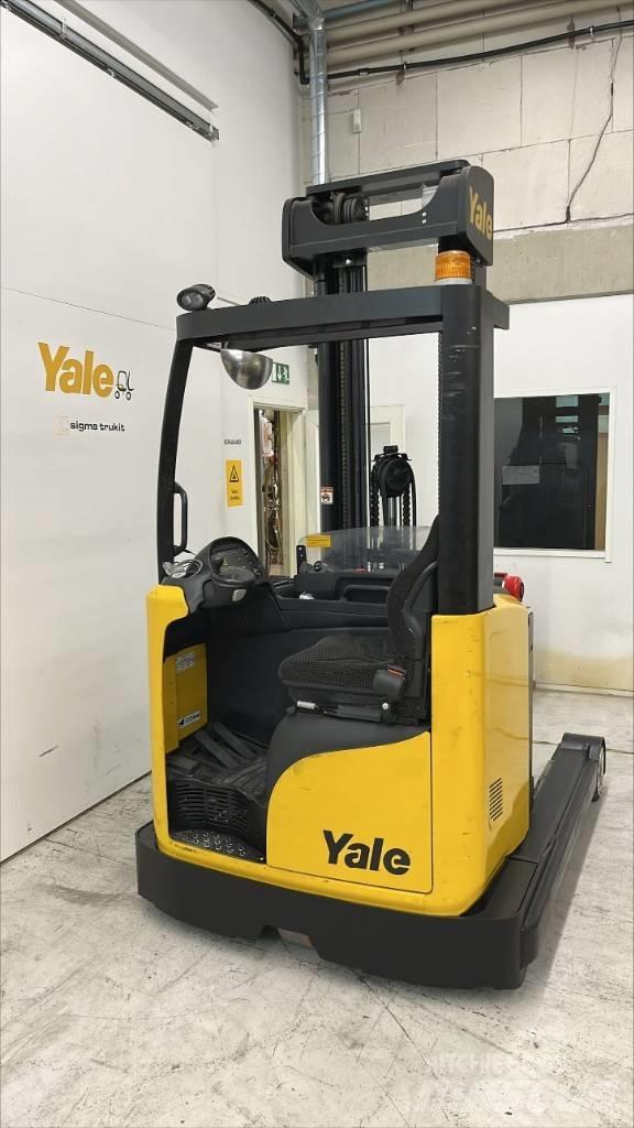 Yale MR25 Ανυψωτικά στενών δρόμων