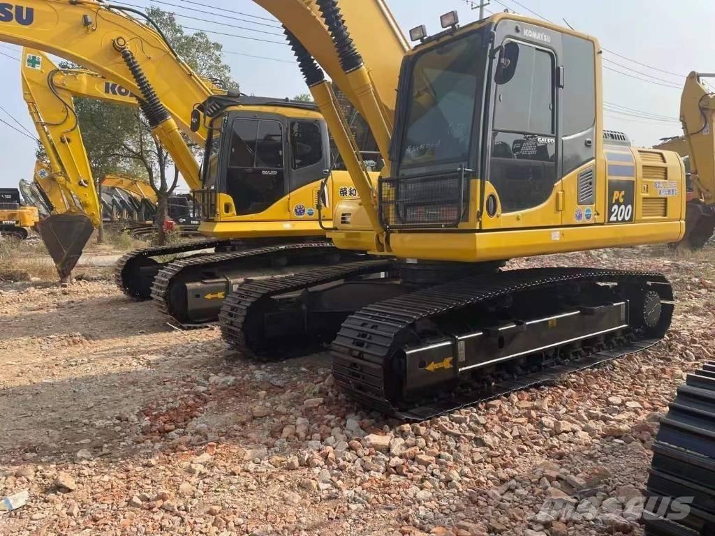 Komatsu PC 200 8N Εκσκαφείς με ερπύστριες
