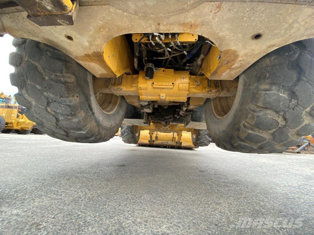 CAT 432F2 NVT Εκσκαφείς Φορτωτές τύπου JCB