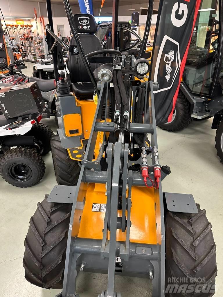 GiANT 1200 Φορτωτάκια