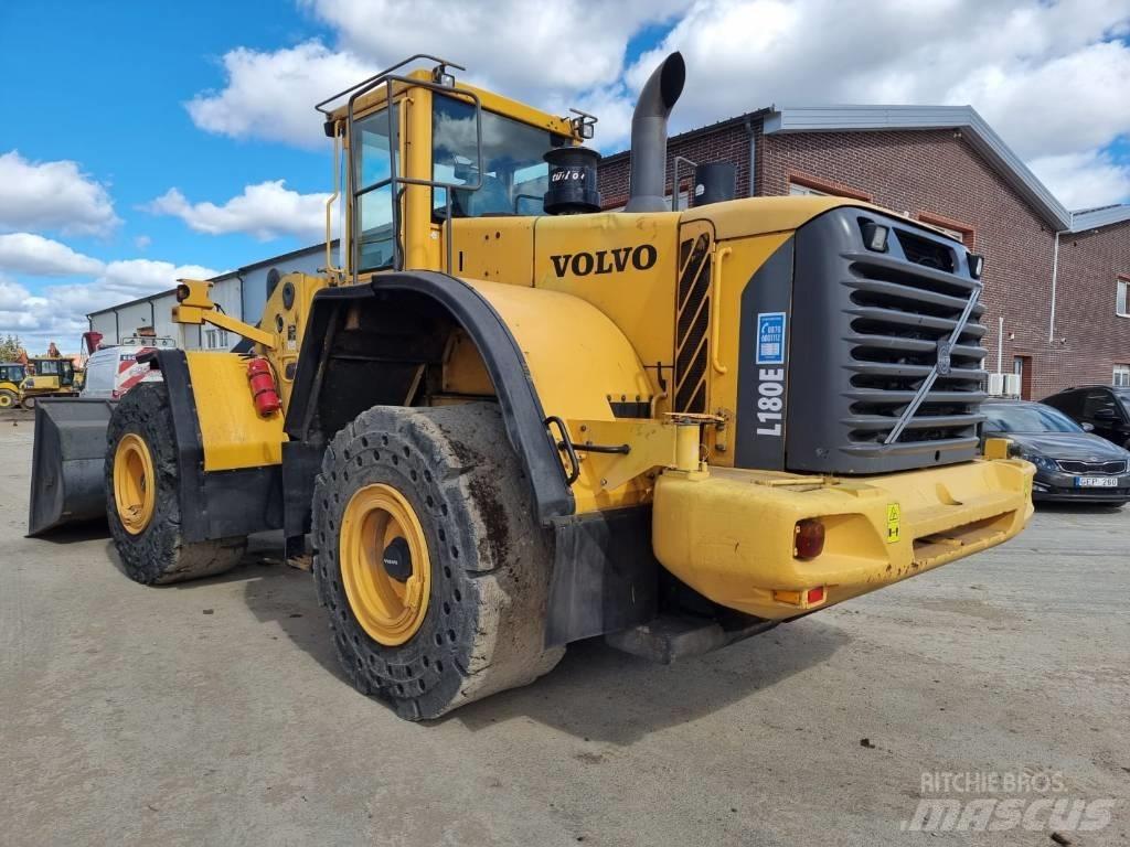 Volvo L 180 E Φορτωτές με λάστιχα (Τροχοφόροι)