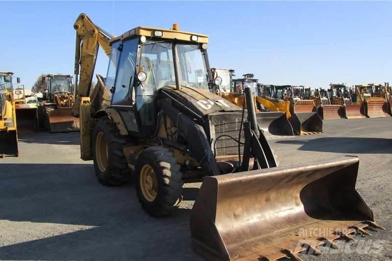 CAT 424D Εκσκαφείς Φορτωτές τύπου JCB