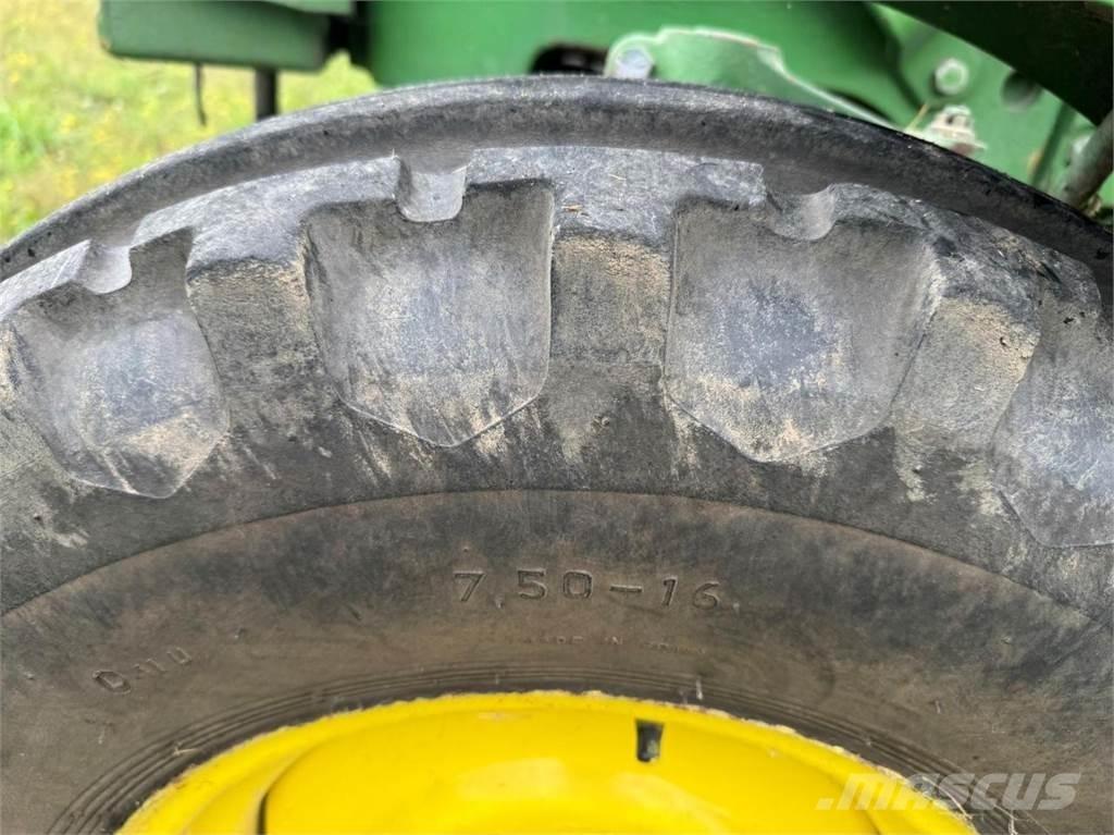 John Deere 1040 S Τρακτέρ