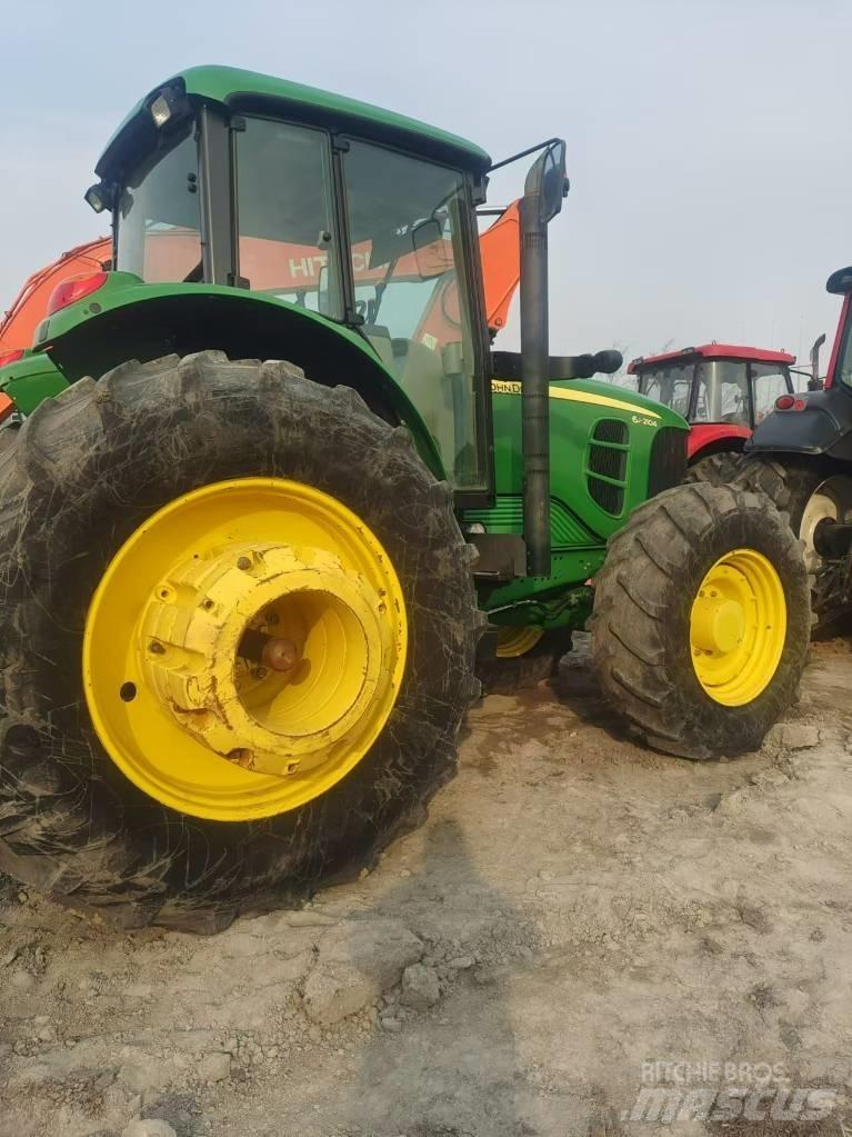 John Deere 6J-2104 Τρακτέρ