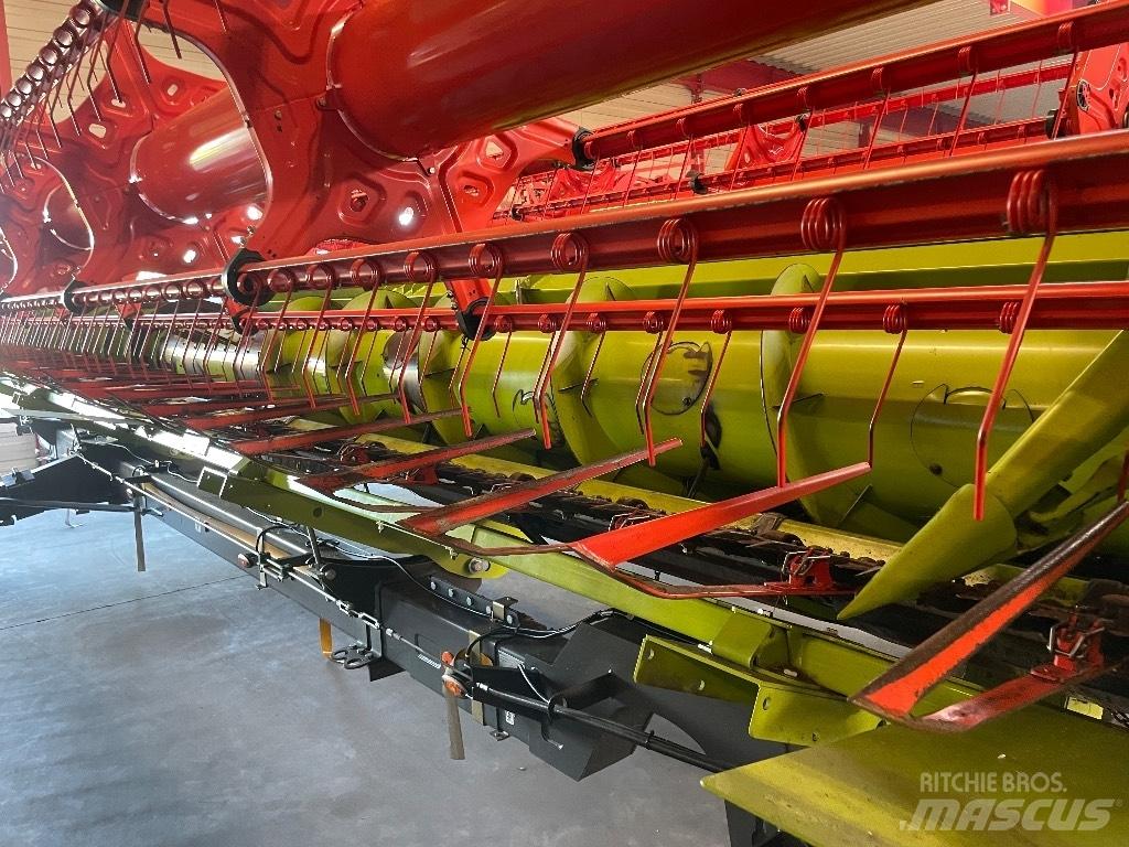 CLAAS Lexion 6700 Θεριζοαλωνιστικές μηχανές