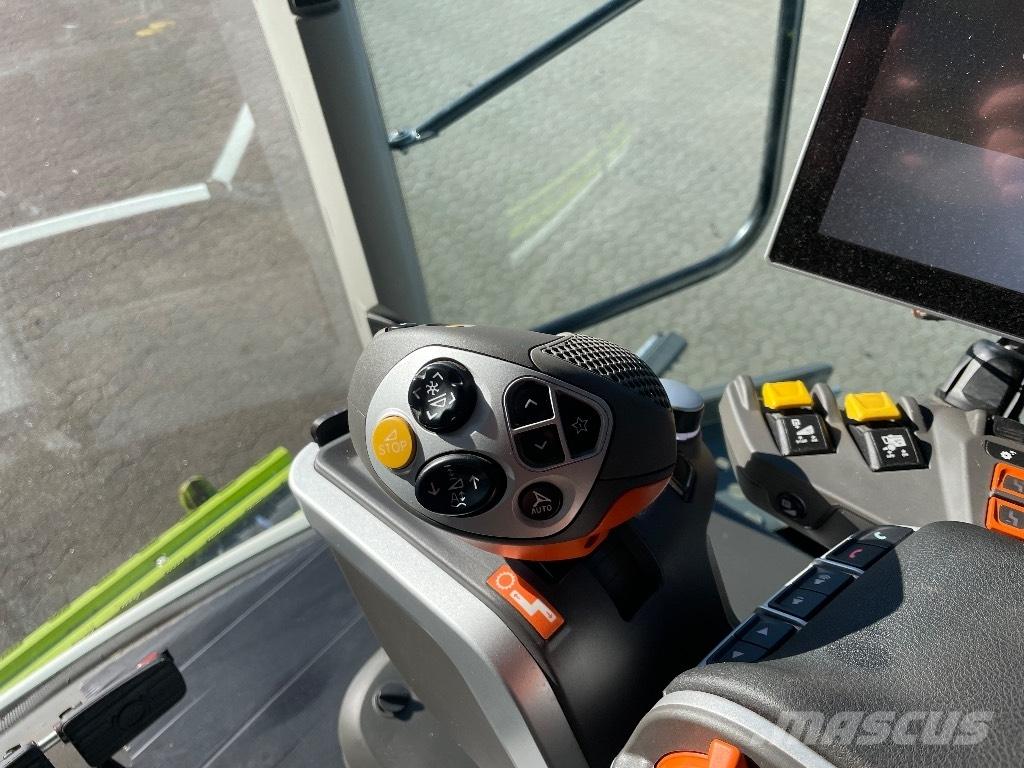 CLAAS Lexion 6700 Θεριζοαλωνιστικές μηχανές