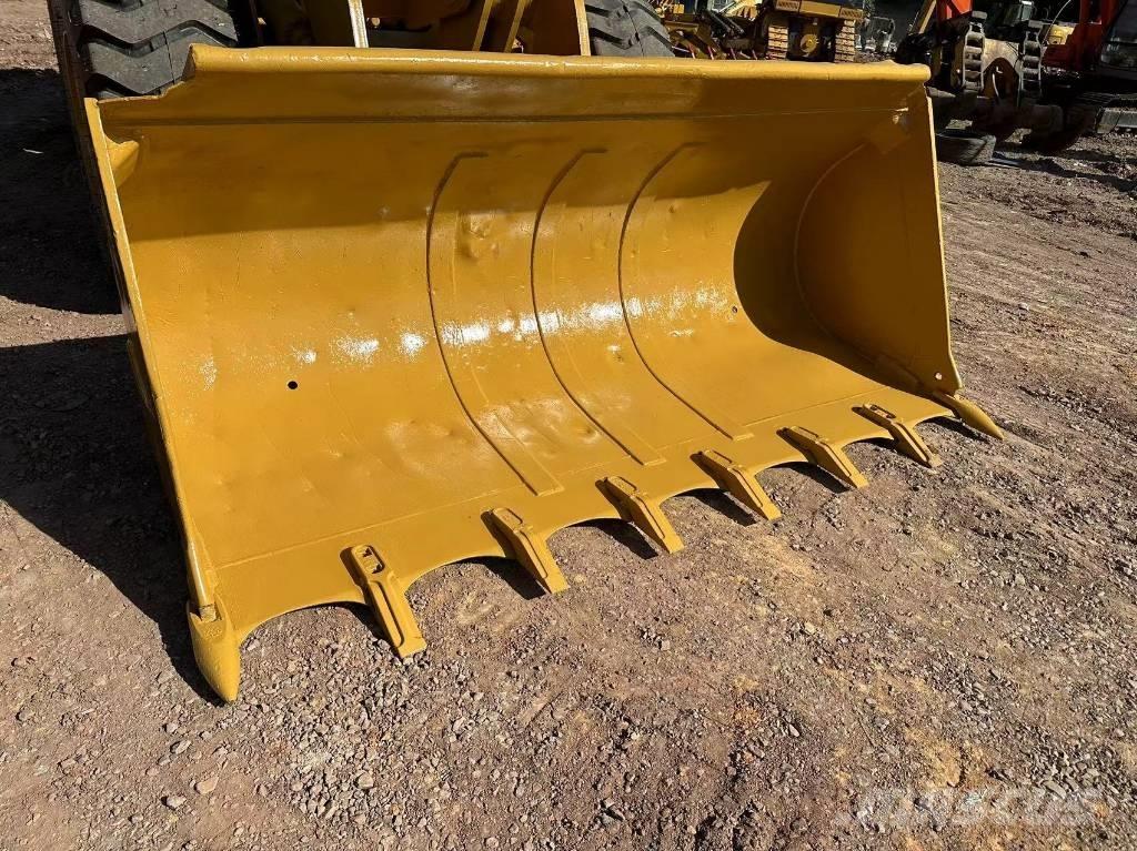 CAT 966H Φορτωτές με λάστιχα (Τροχοφόροι)