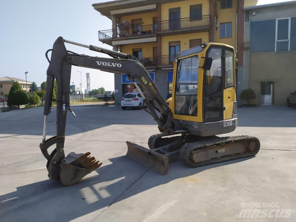 Volvo ECR 38 Εκσκαφάκι (διαβολάκι) < 7t