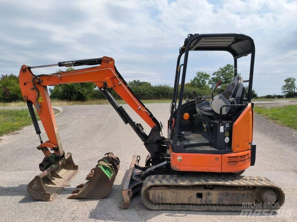 Hitachi ZX 26 U-5 A Εκσκαφάκι (διαβολάκι) < 7t