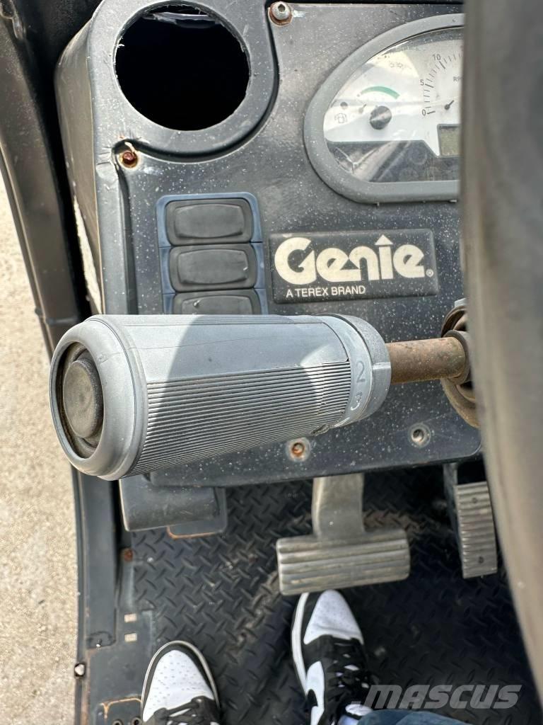 Genie 1056 Τηλεσκοπικοί ανυψωτές