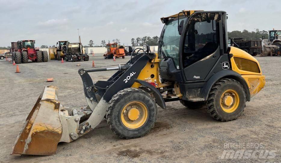 John Deere 204L Φορτωτές με λάστιχα (Τροχοφόροι)