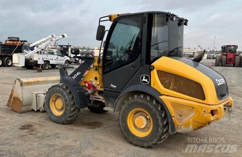 John Deere 204L Φορτωτές με λάστιχα (Τροχοφόροι)