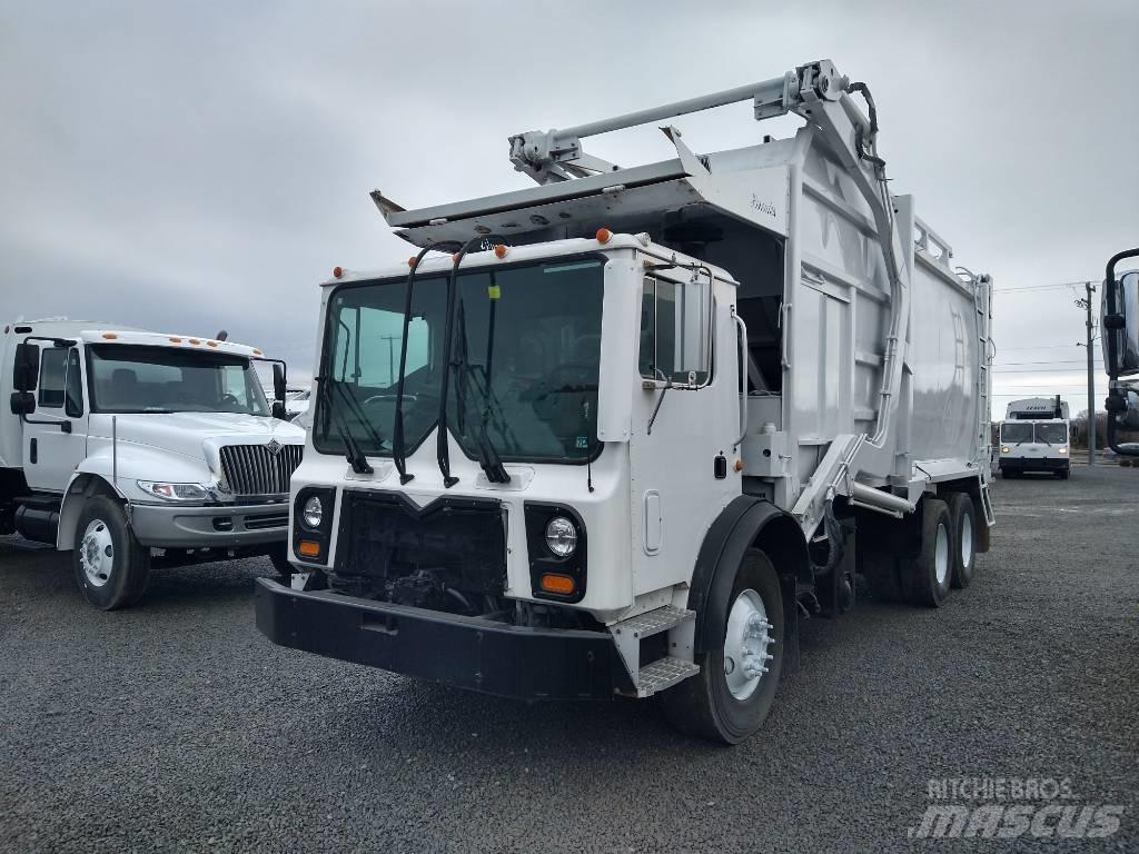 Mack MRU600 Απορριμματοφόρα