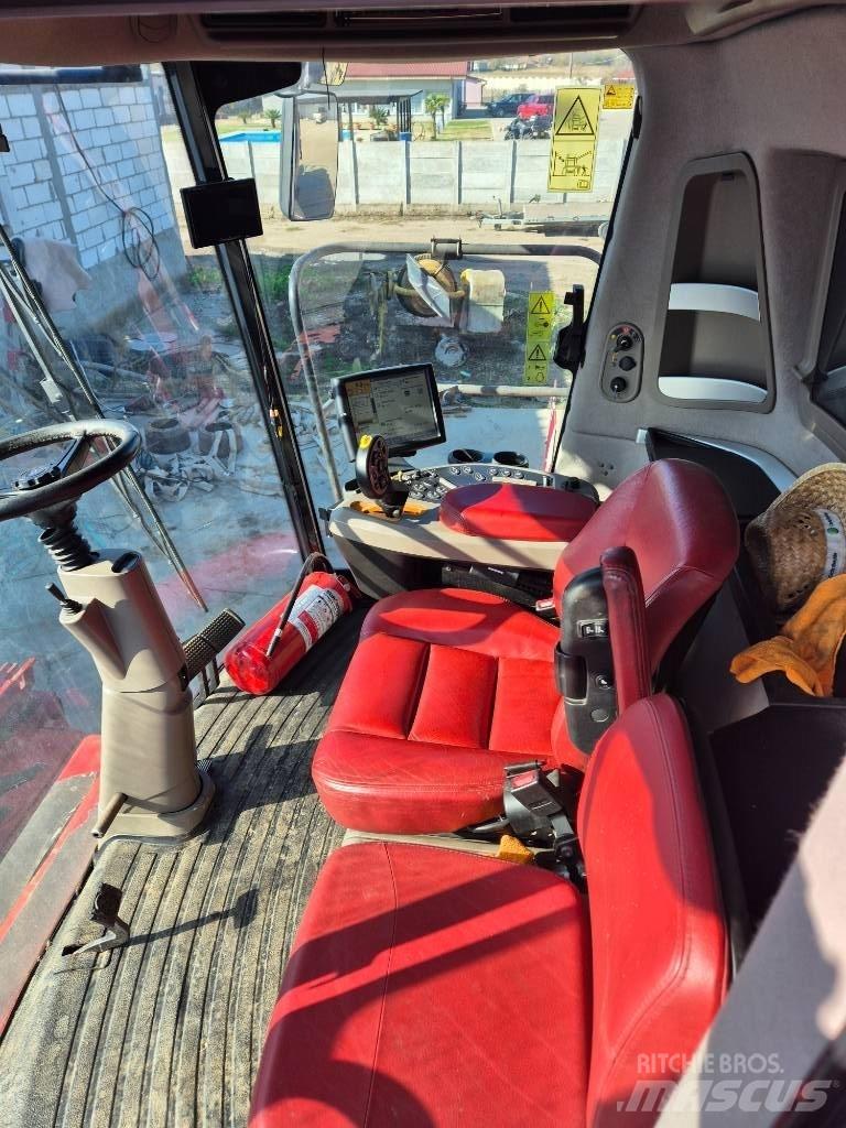 Case IH 9230 Θεριζοαλωνιστικές μηχανές