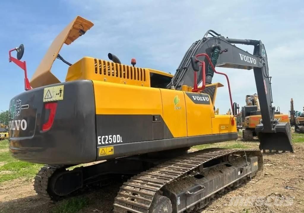 Volvo EC 250 D L Εκσκαφείς με ερπύστριες