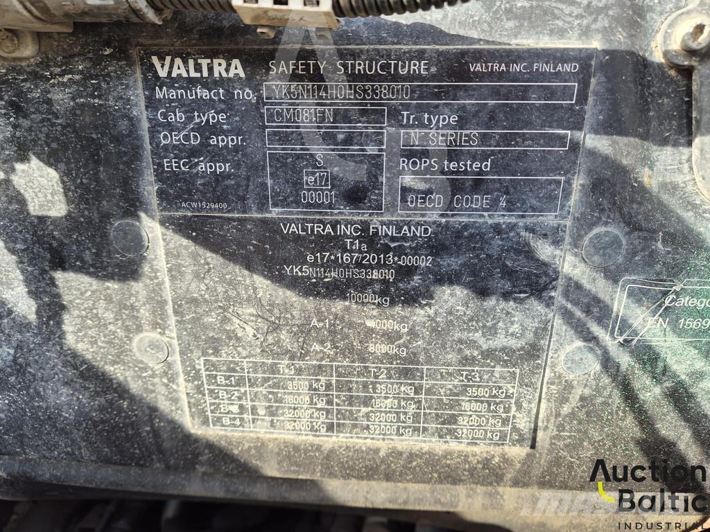 Valtra N114 EH Μεταφορείς ξυλείας