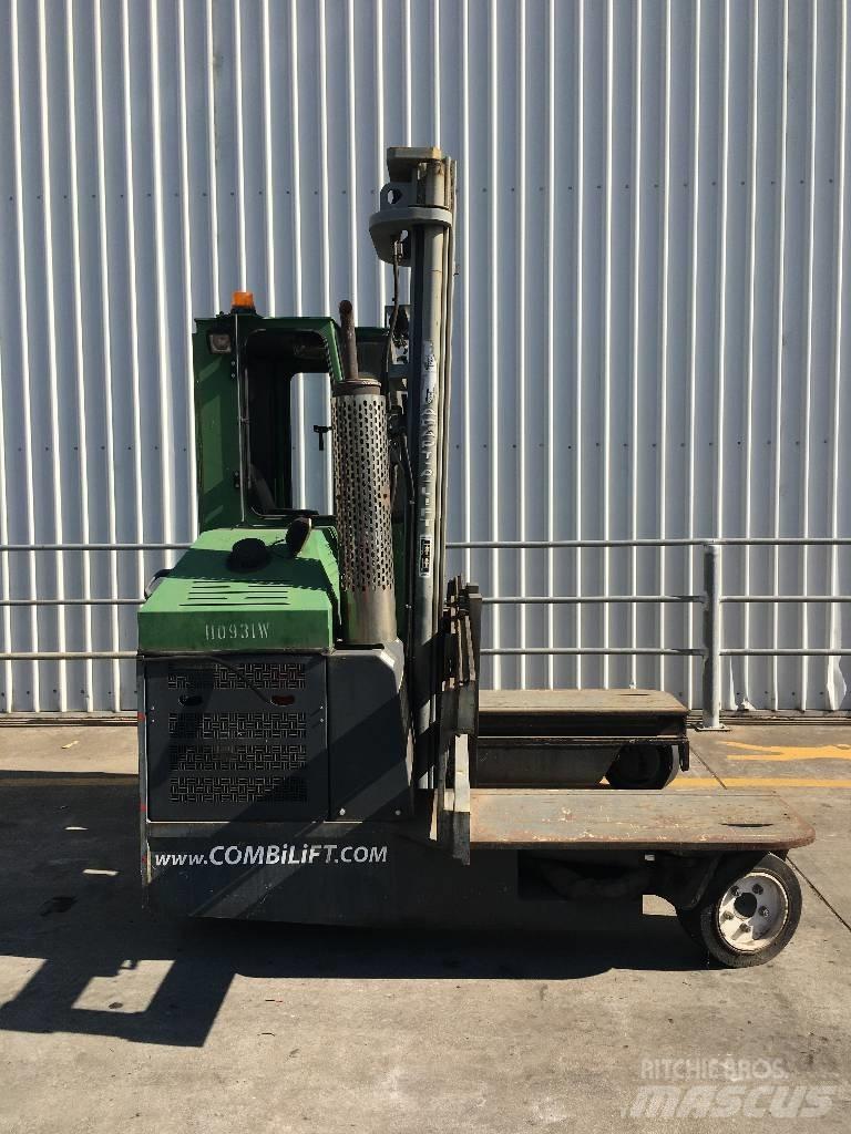 Combilift C 3000 Γερανοί πλευρικής φόρτωσης εμπορευματοκιβωτίων