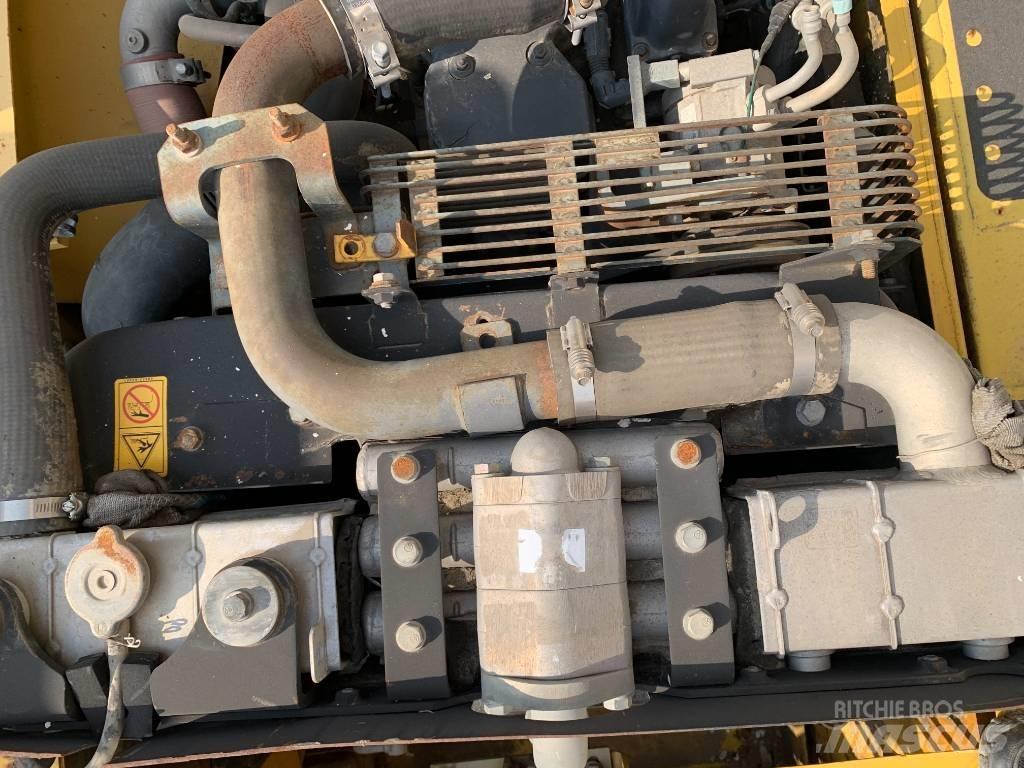 Komatsu PC 240 Εκσκαφείς με ερπύστριες