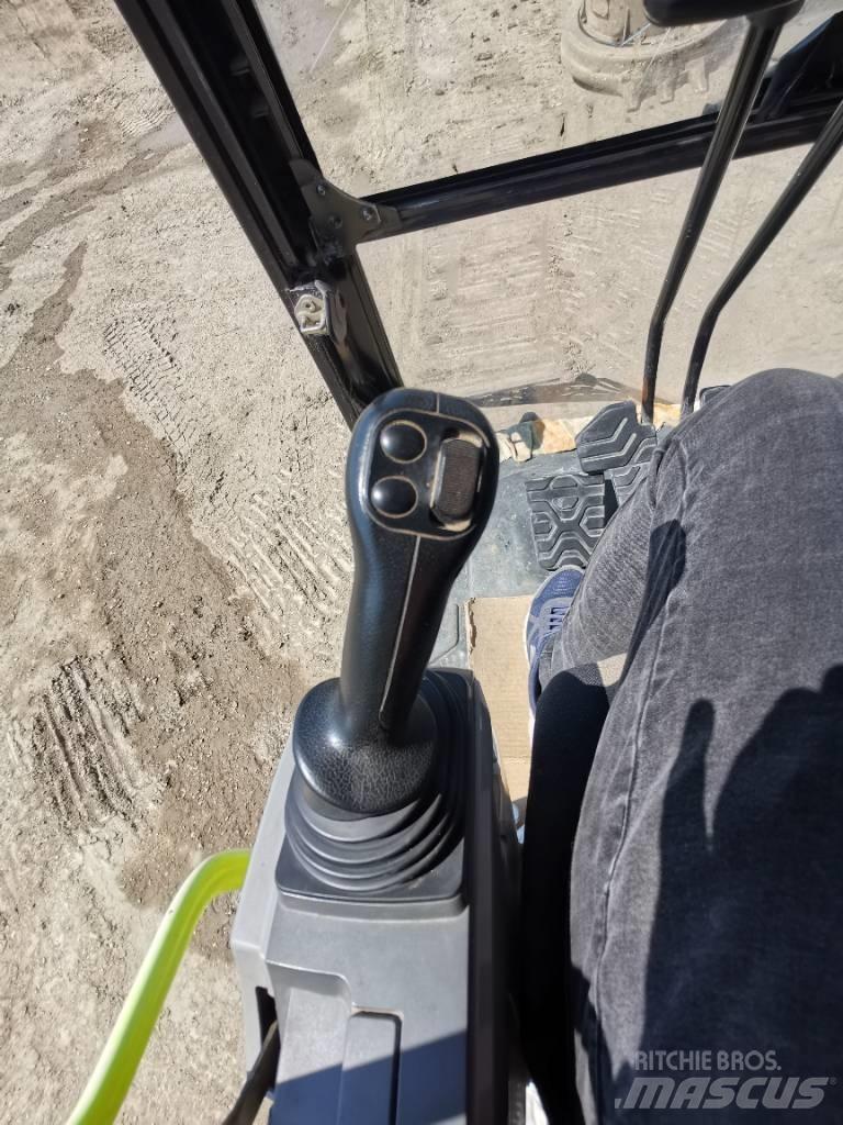 CAT 320 F Εκσκαφείς με ερπύστριες