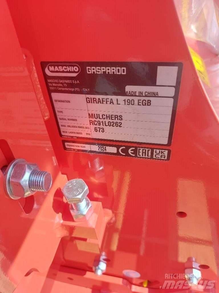 Maschio giraffa 190 Χορτοκοπτικά και κορυφολόγοι βοσκοτόπων