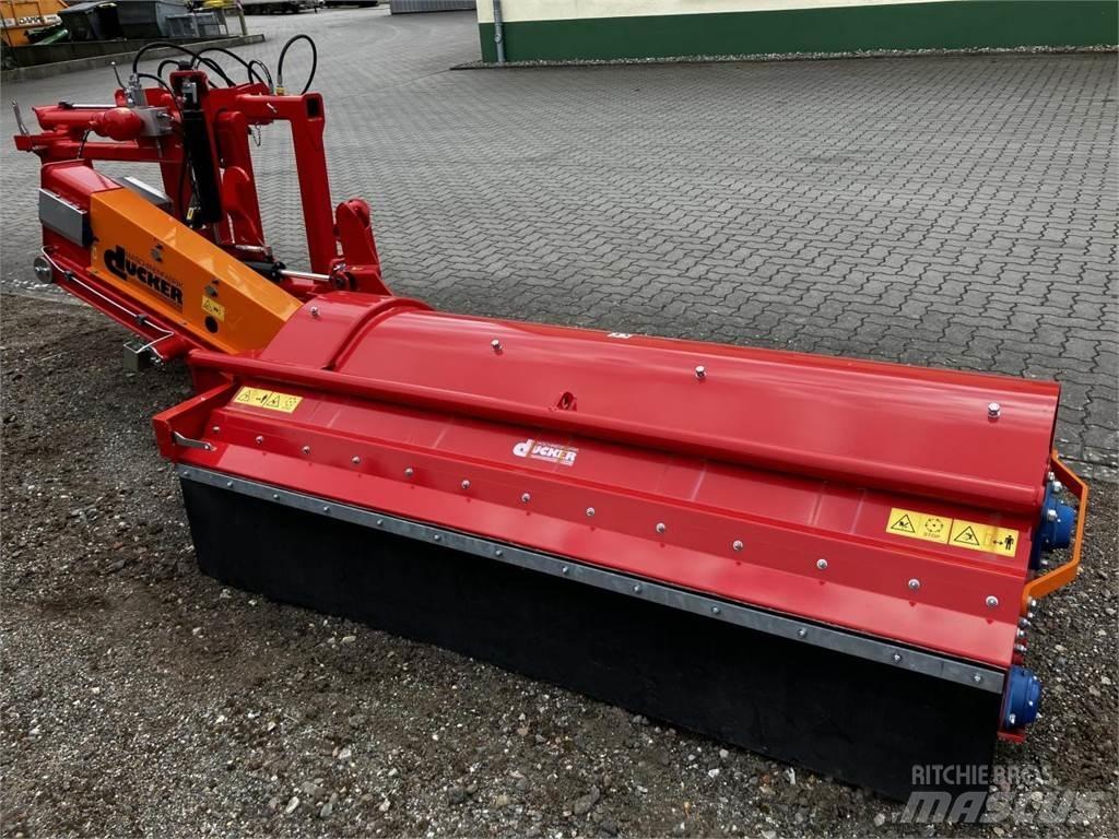 Dücker USM-21 Χορτοκοπτικά και κορυφολόγοι βοσκοτόπων