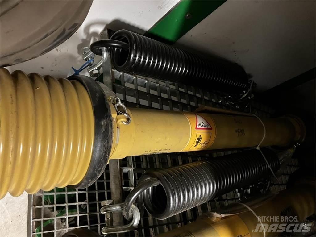 Dücker USM-21 Χορτοκοπτικά και κορυφολόγοι βοσκοτόπων