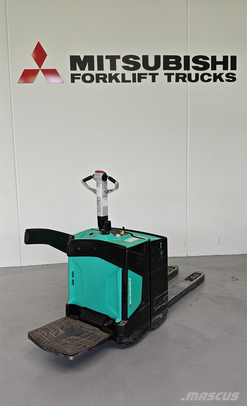 Mitsubishi PBV20N2 Φορτηγά με πλατφόρμα