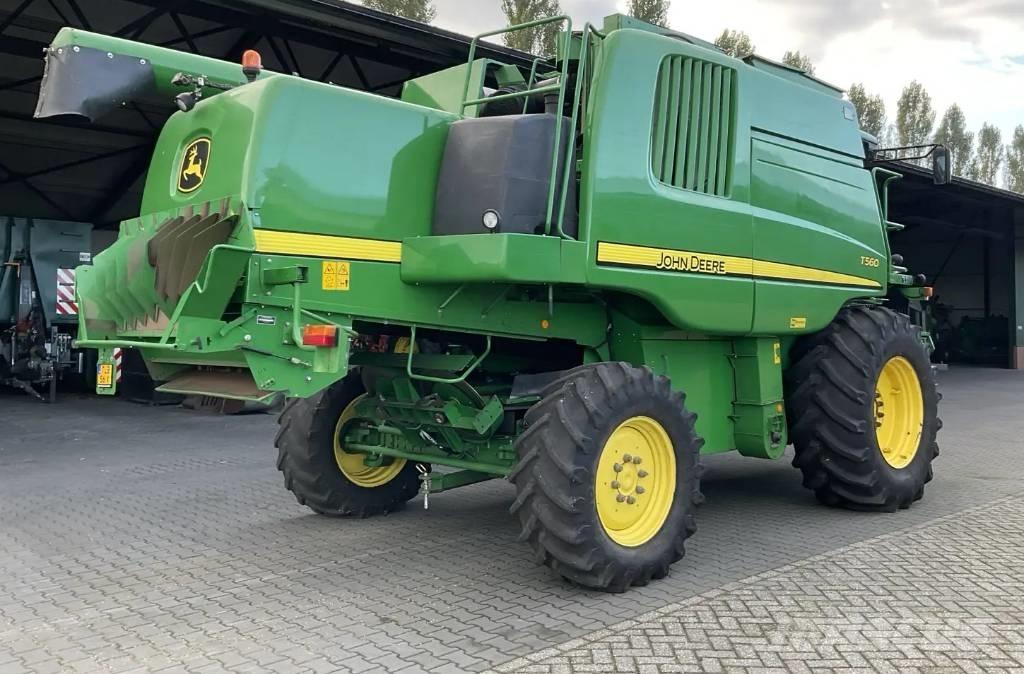 John Deere T 560 Θεριζοαλωνιστικές μηχανές