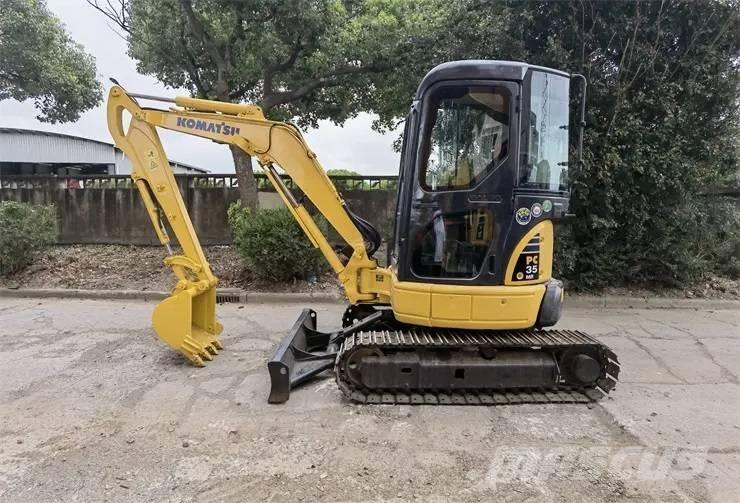 Komatsu PC35 Εκσκαφάκι (διαβολάκι) < 7t
